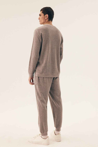 Pyjama Henderson