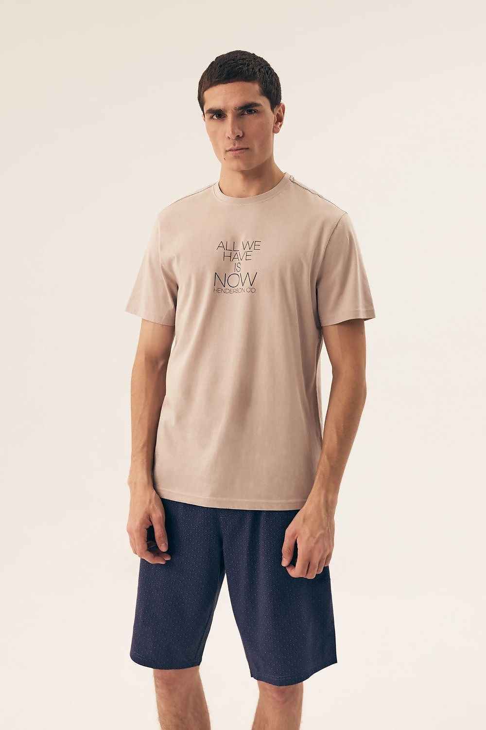 Pyjama Henderson