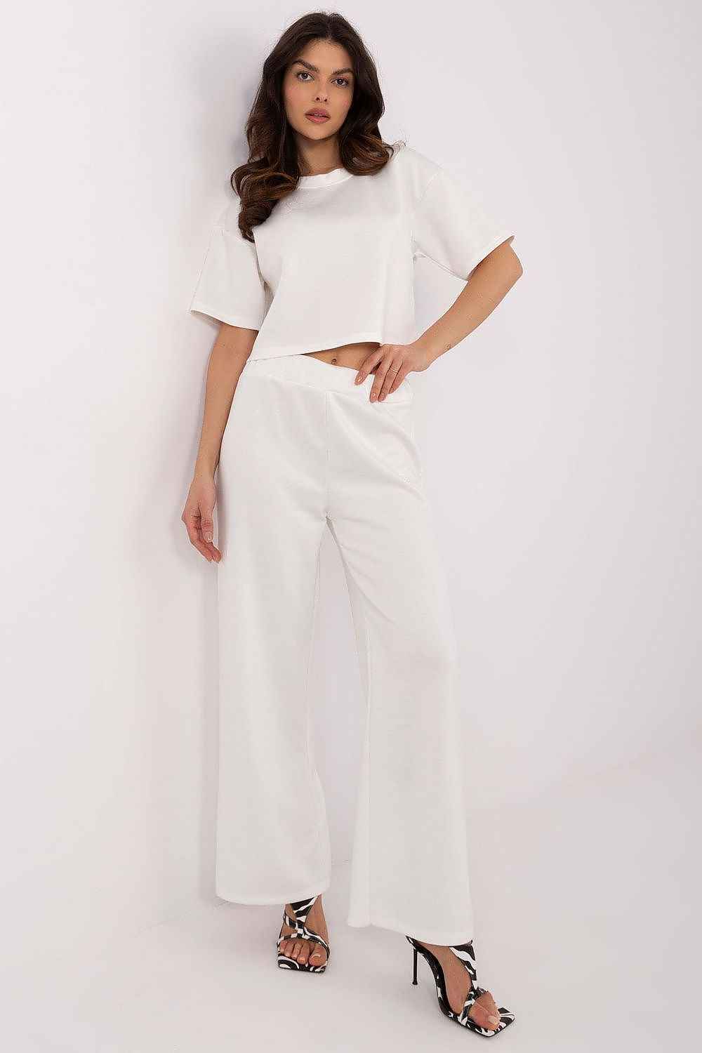 L`ensemble Italy Moda