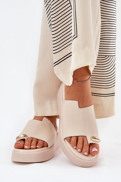  Cothurnes model 209952 Step in style 