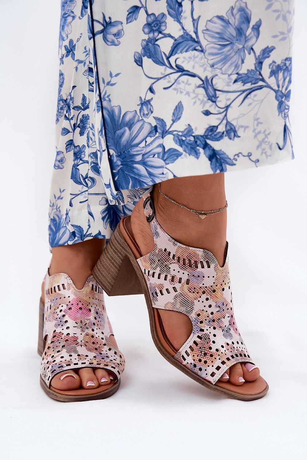 Sandales à talons Step in style