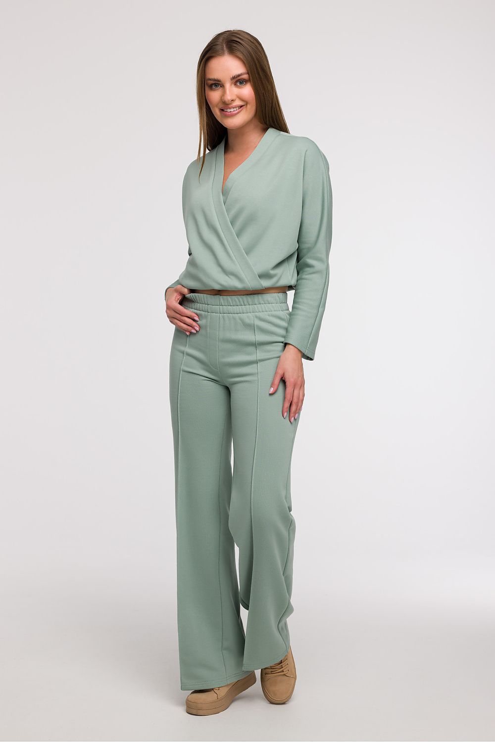  Pantalon survêtement model 211510 BeWear 
