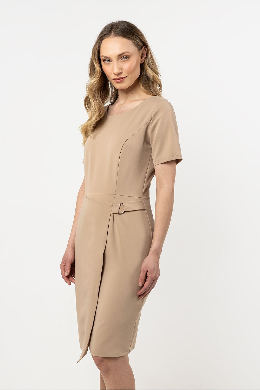  Robe de jour model 212233 awama 
