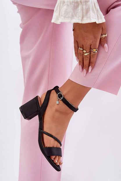 Sandales à talons Step in style