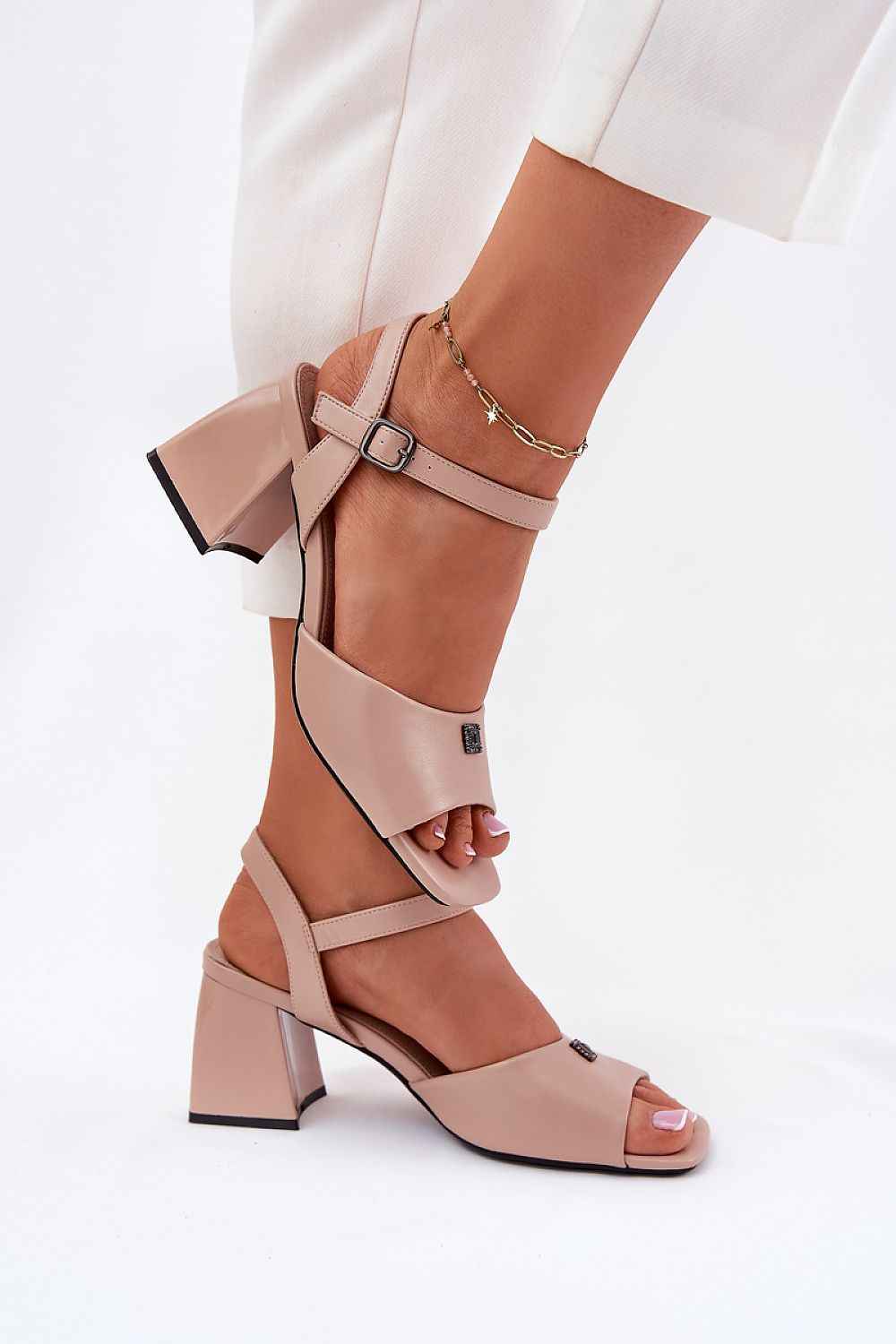 Sandales à talons Step in style