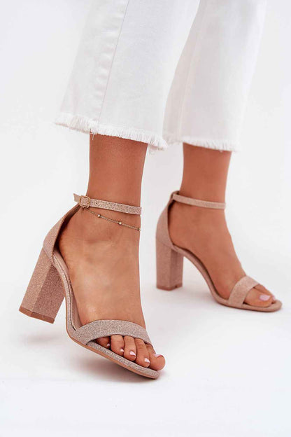 Sandales à talons Step in style