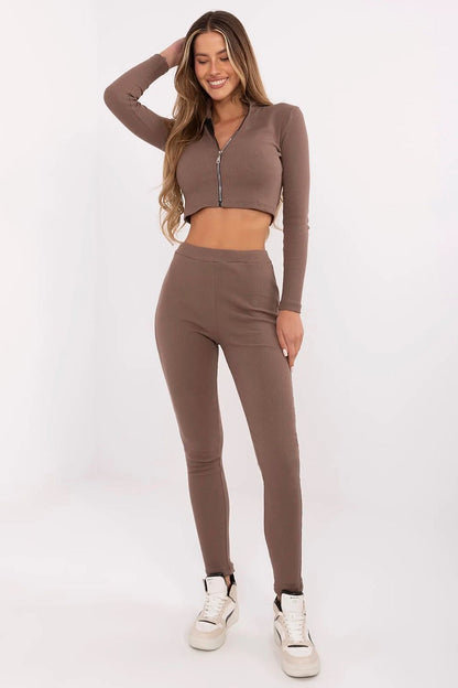 L`ensemble model 215919 Rue Paris 
