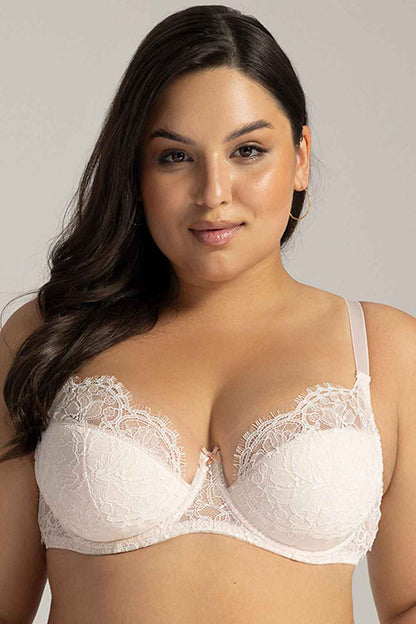 Semi-soft Ava