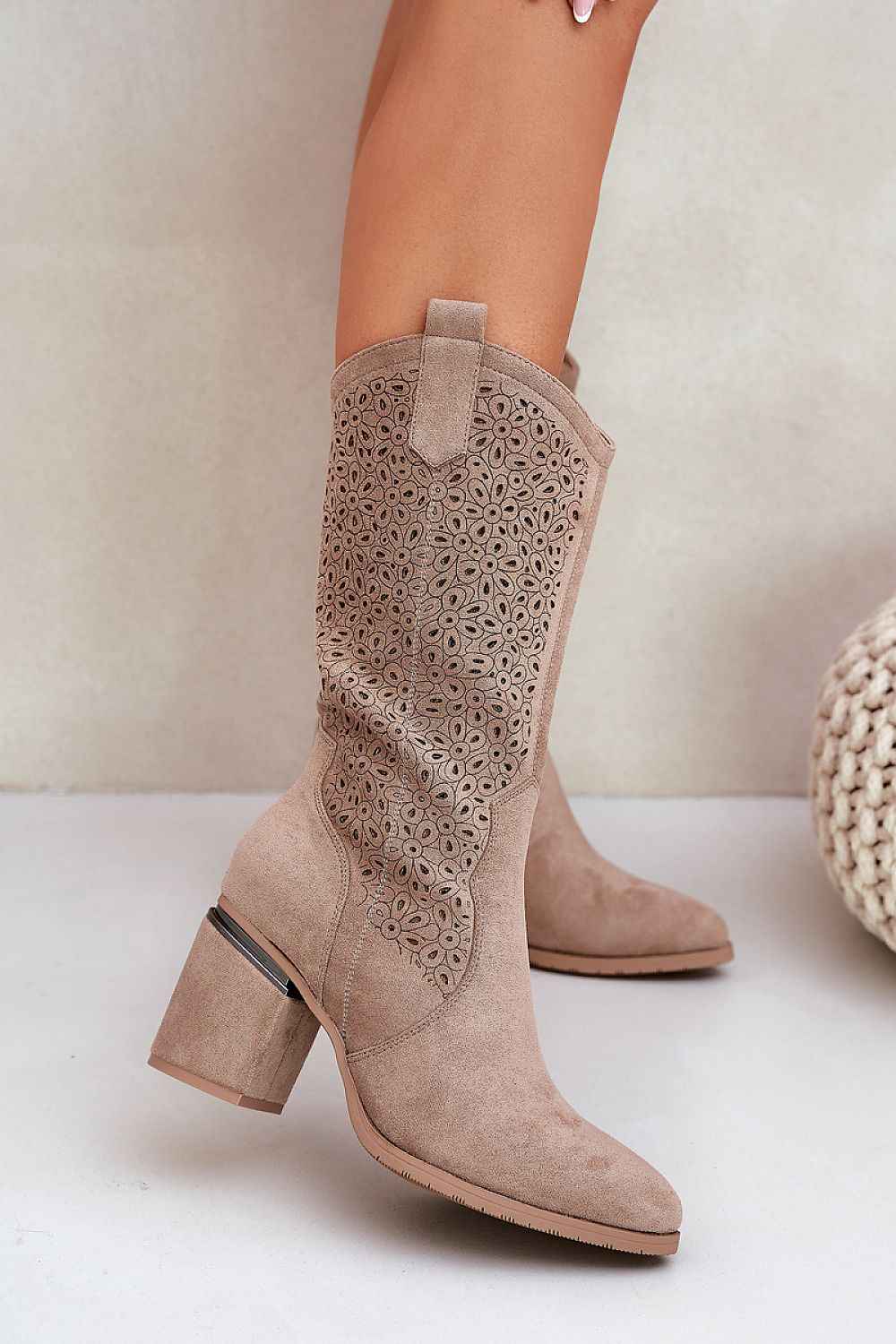 Bottes ajourées Step in style