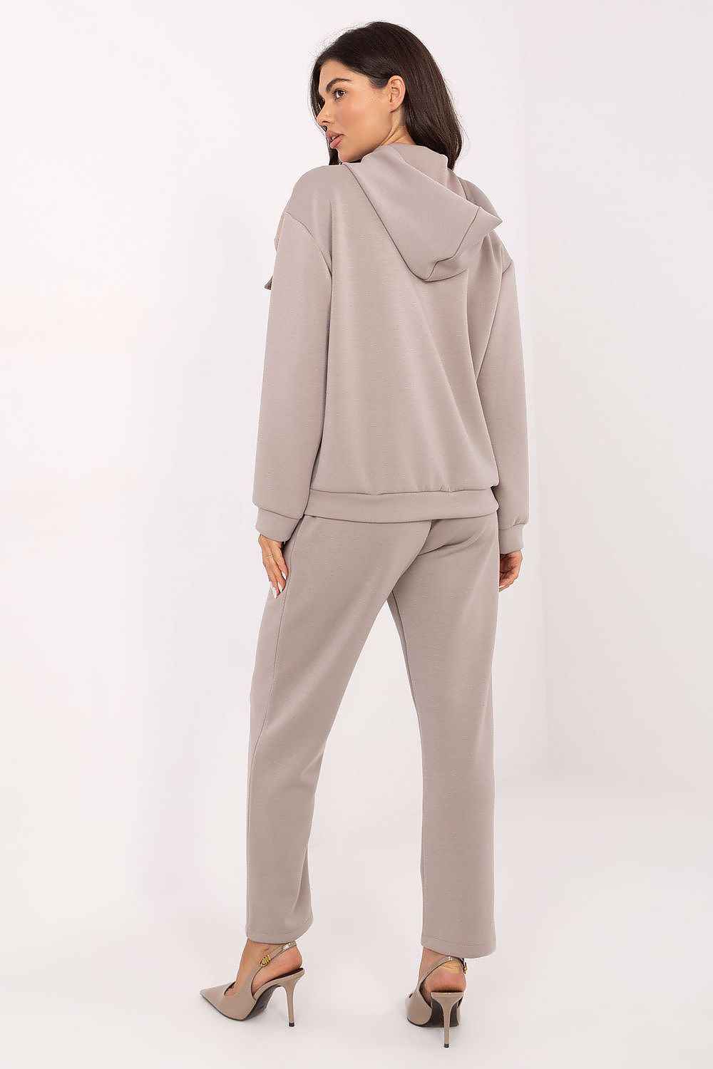 L`ensemble Italy Moda