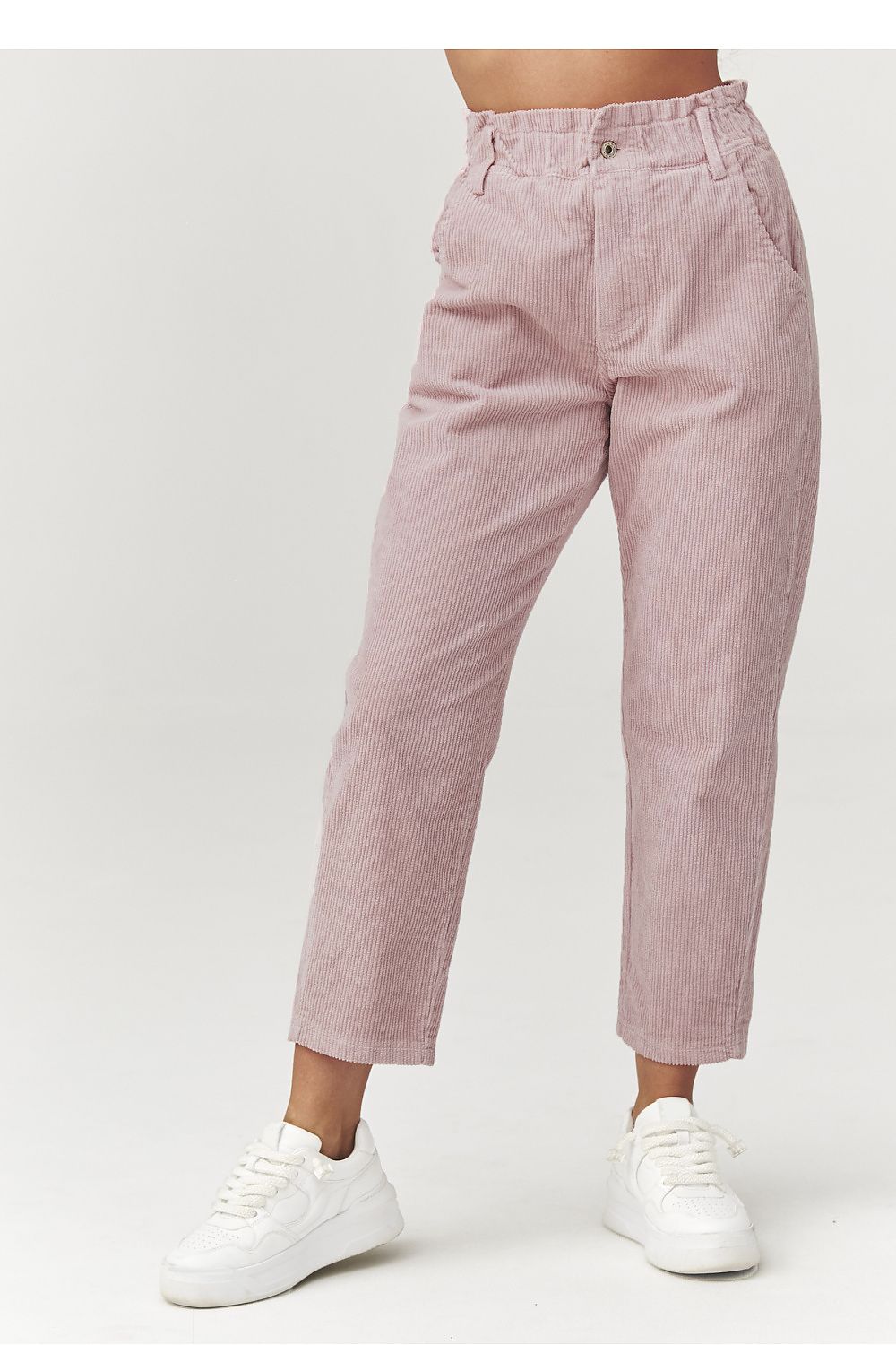  Pantalon en velours côtelé model 223241 Makadamia 