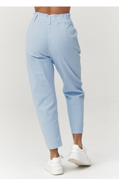  Pantalon en velours côtelé model 223244 Makadamia 