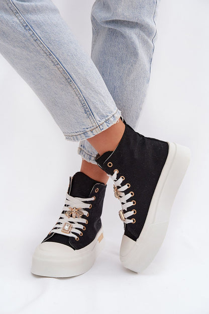  Baskets model 223606 Step in style 