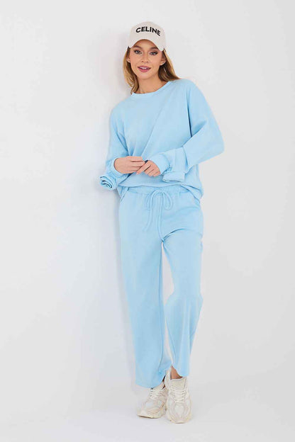 L`ensemble Italy Moda