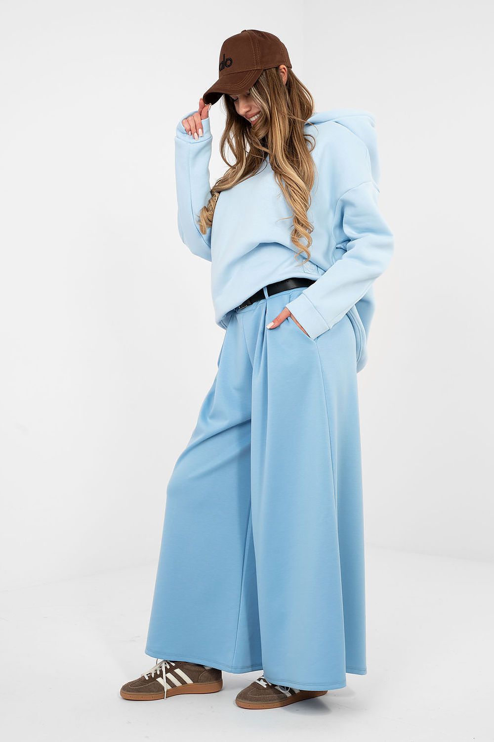  Pantalon survêtement model 224596 Rue Paris 