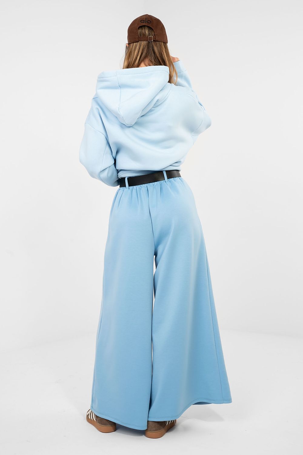  Pantalon survêtement model 224596 Rue Paris 