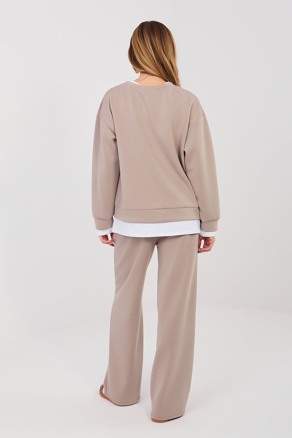  L`ensemble model 224661 Rue Paris 