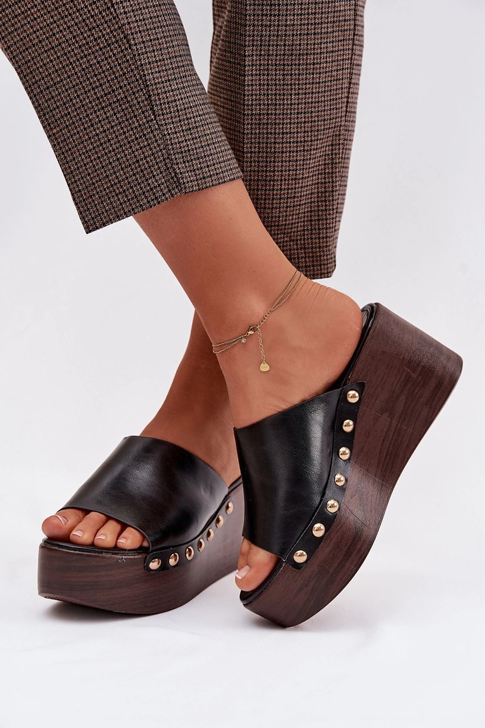  Cothurnes model 225128 Step in style 