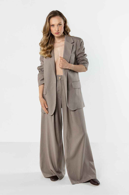 Veste awama