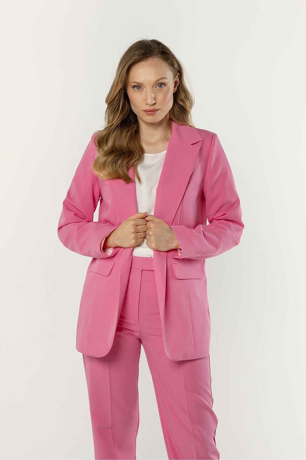Veste awama