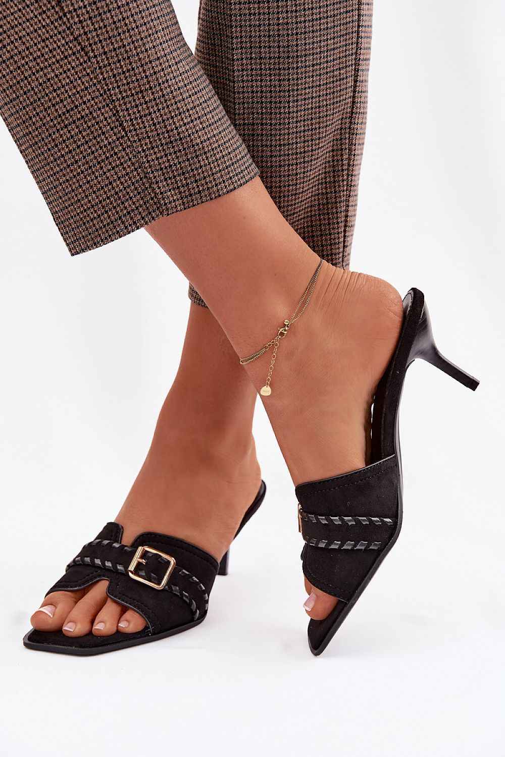 Des mules à talons Step in style