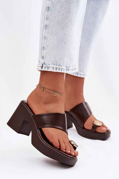 Des mules à talons Step in style