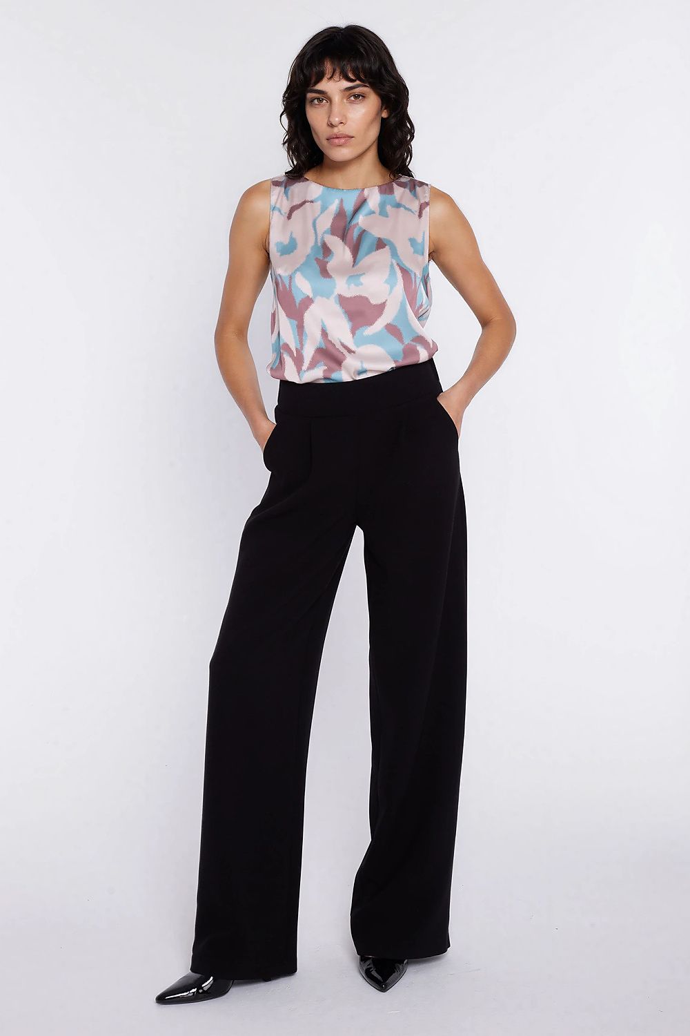  Pantalon femme model 225825 Nife 