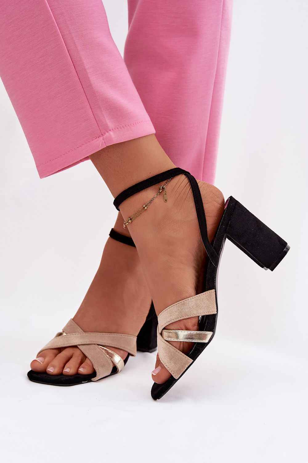 Sandales à talons Step in style