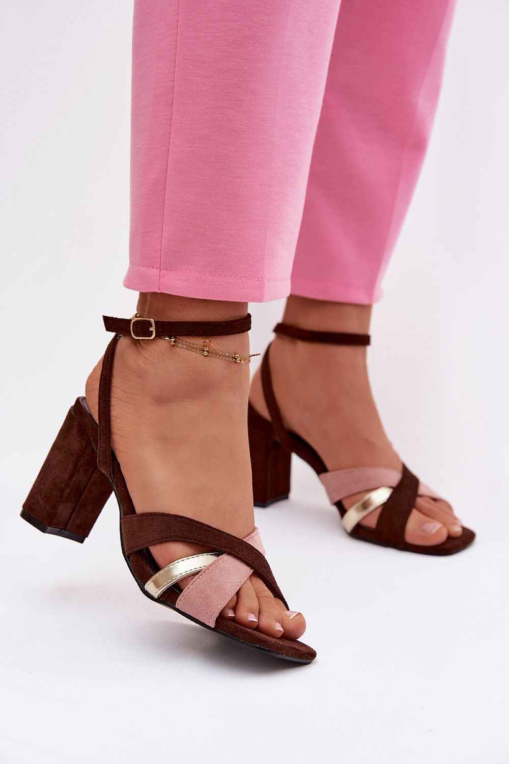 Sandales à talons Step in style