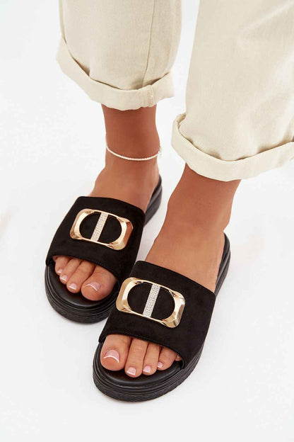 Clacquettes Step in style