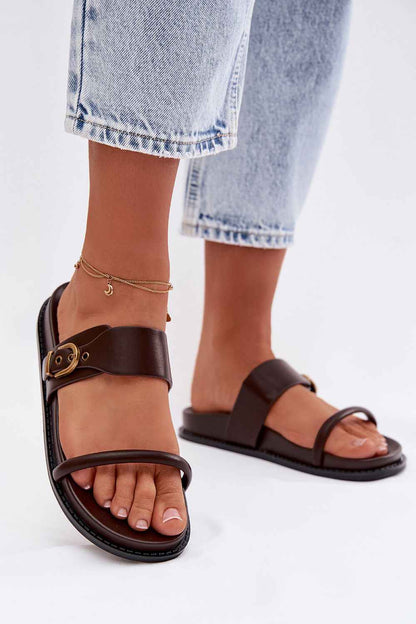Clacquettes Step in style