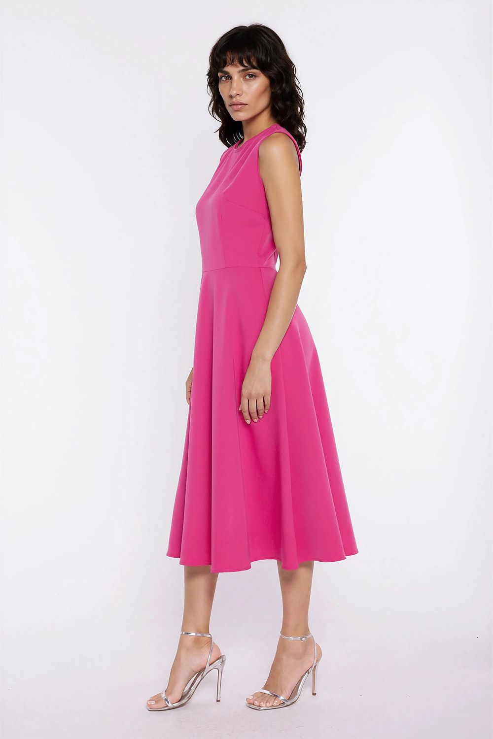  Robe de jour model 226425 Nife 