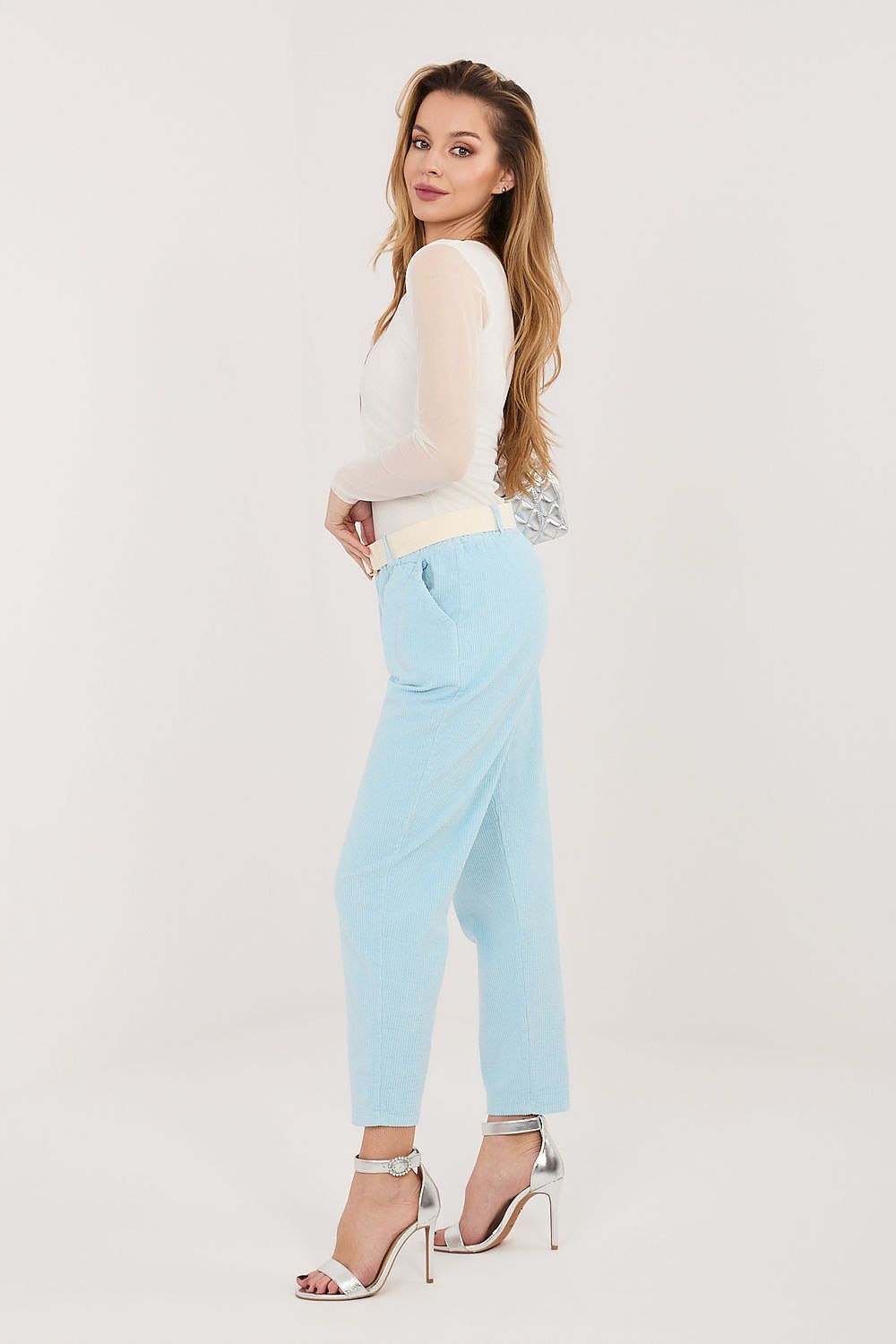  Pantalon en velours côtelé model 226482 Italy Moda 