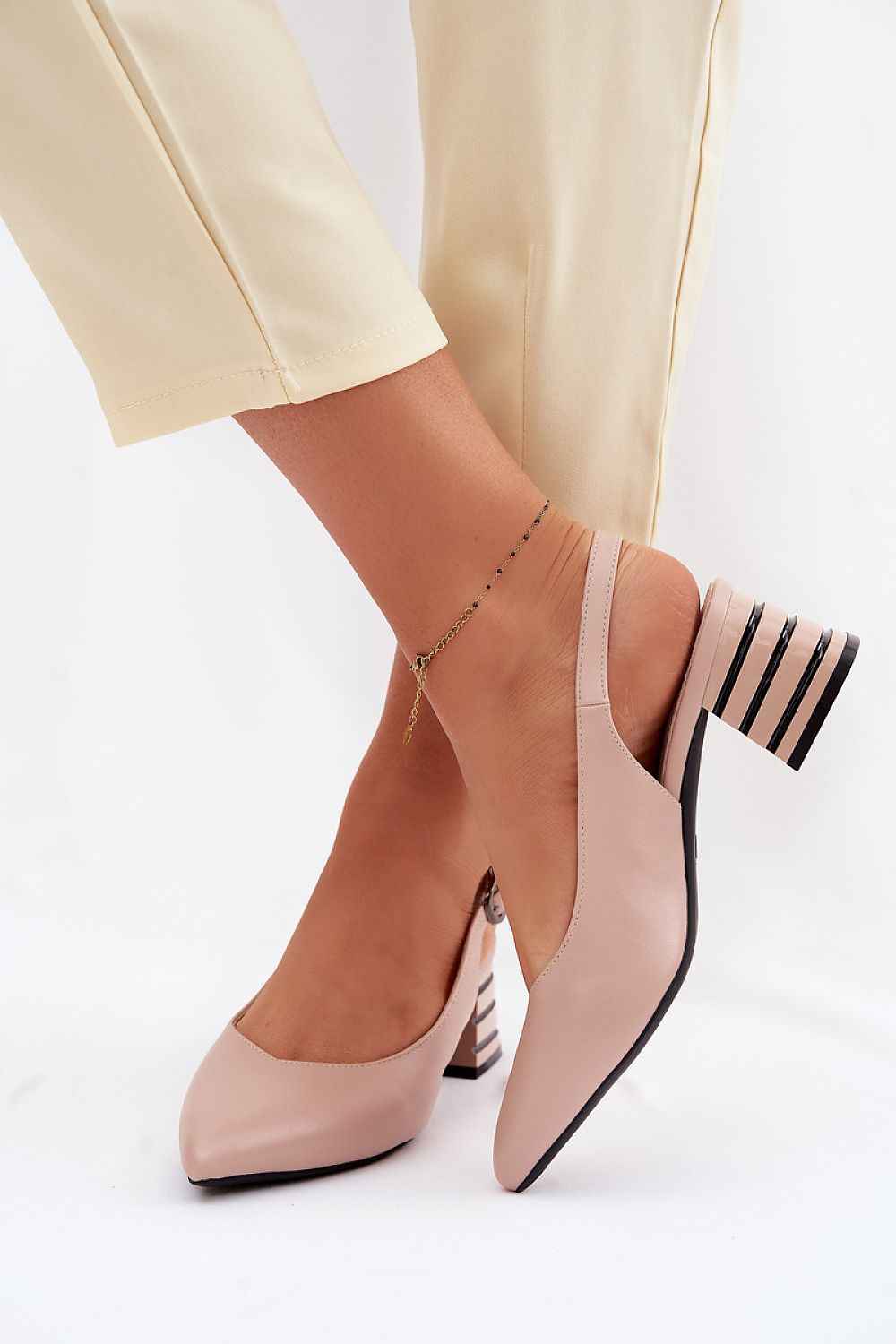 Sandales à talons Step in style