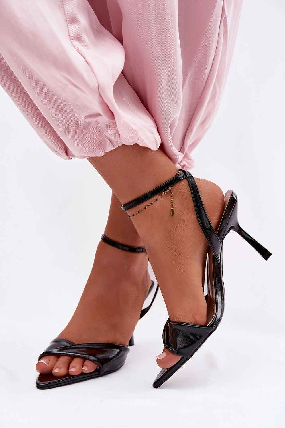 Sandales à talons Step in style
