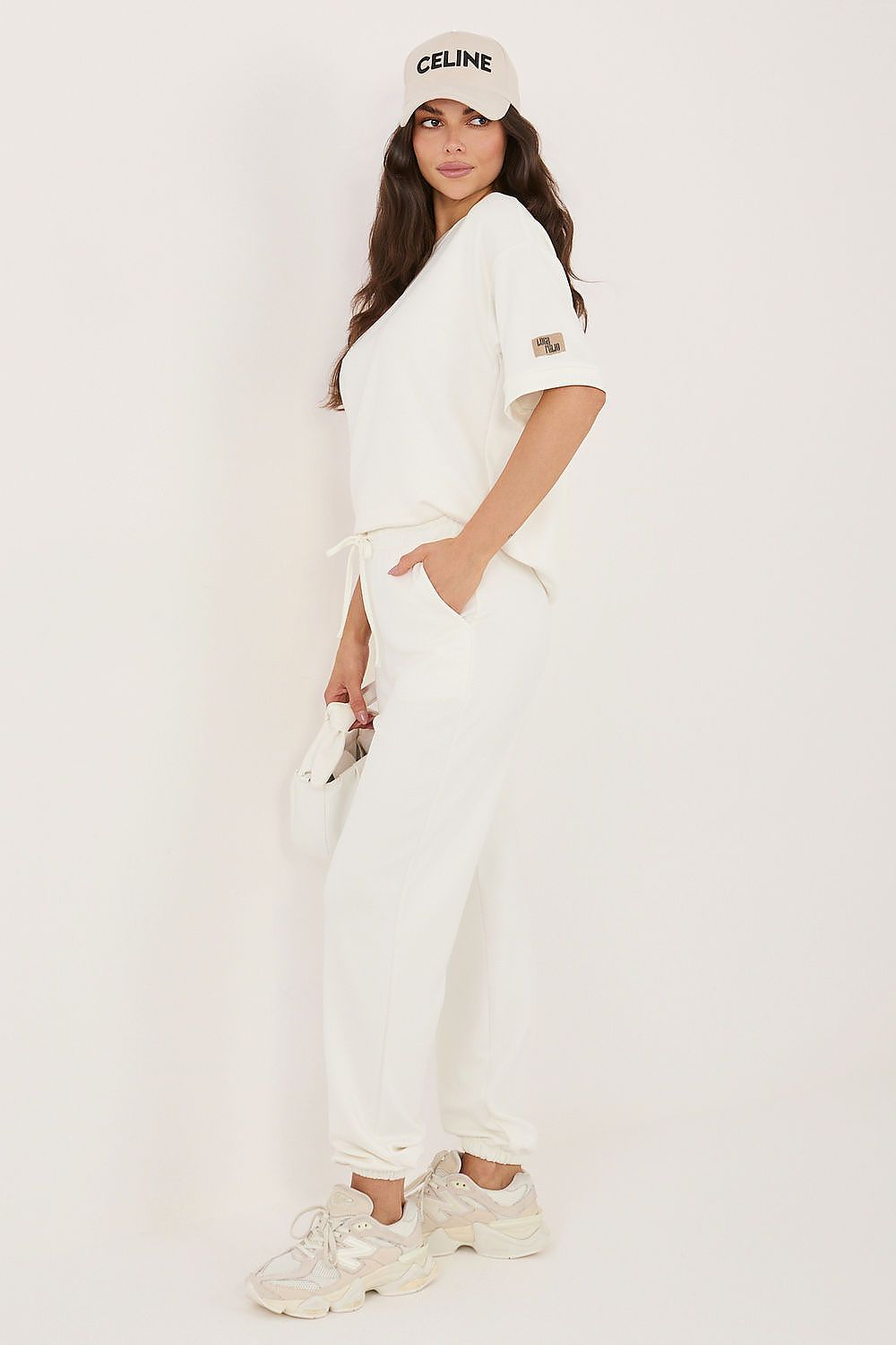  L`ensemble model 226988 Rue Paris 