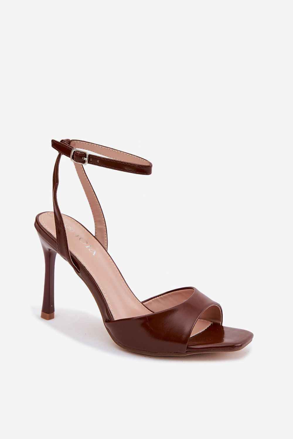 Sandales à talons Step in style