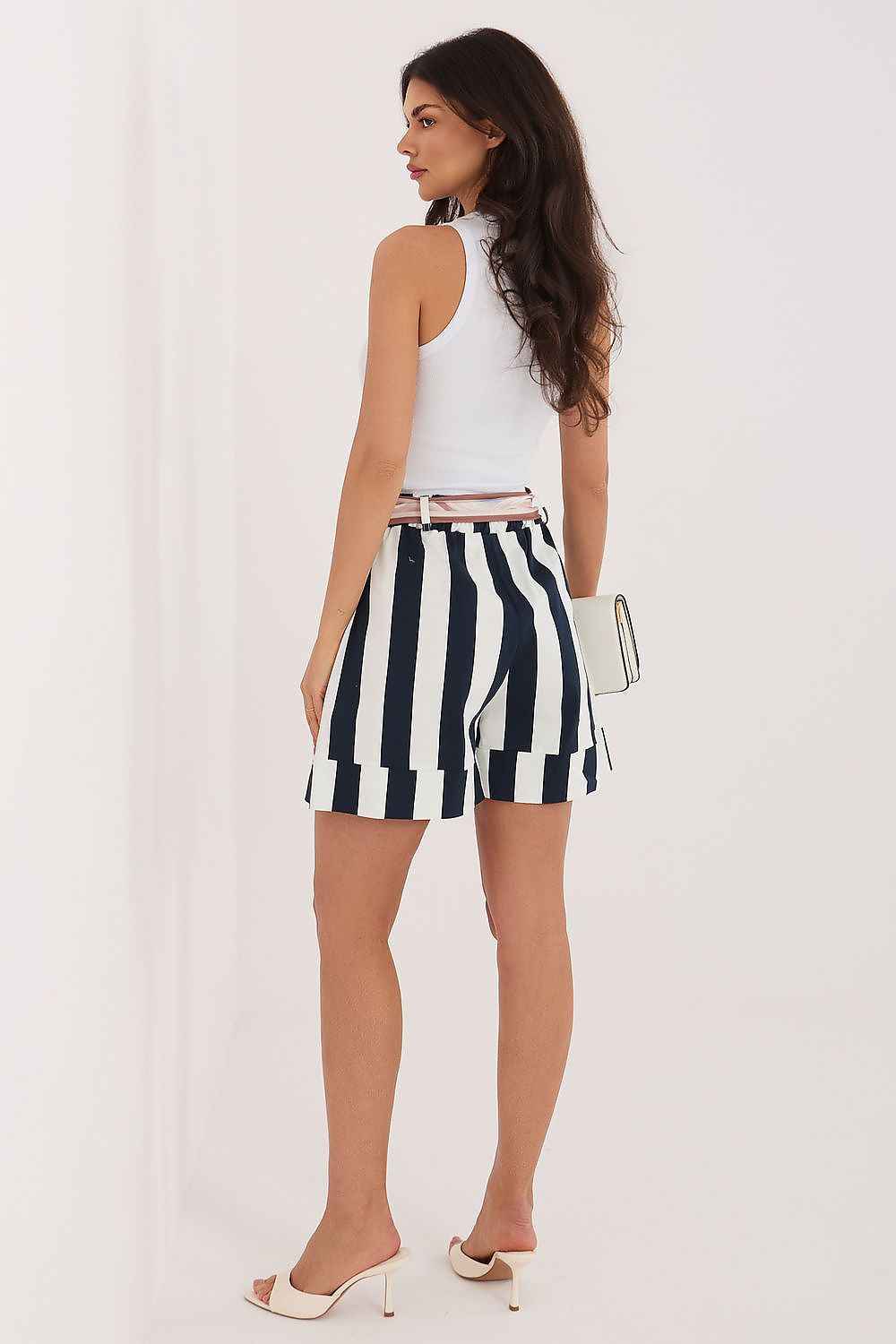  Shorts model 227611 Factory Price 