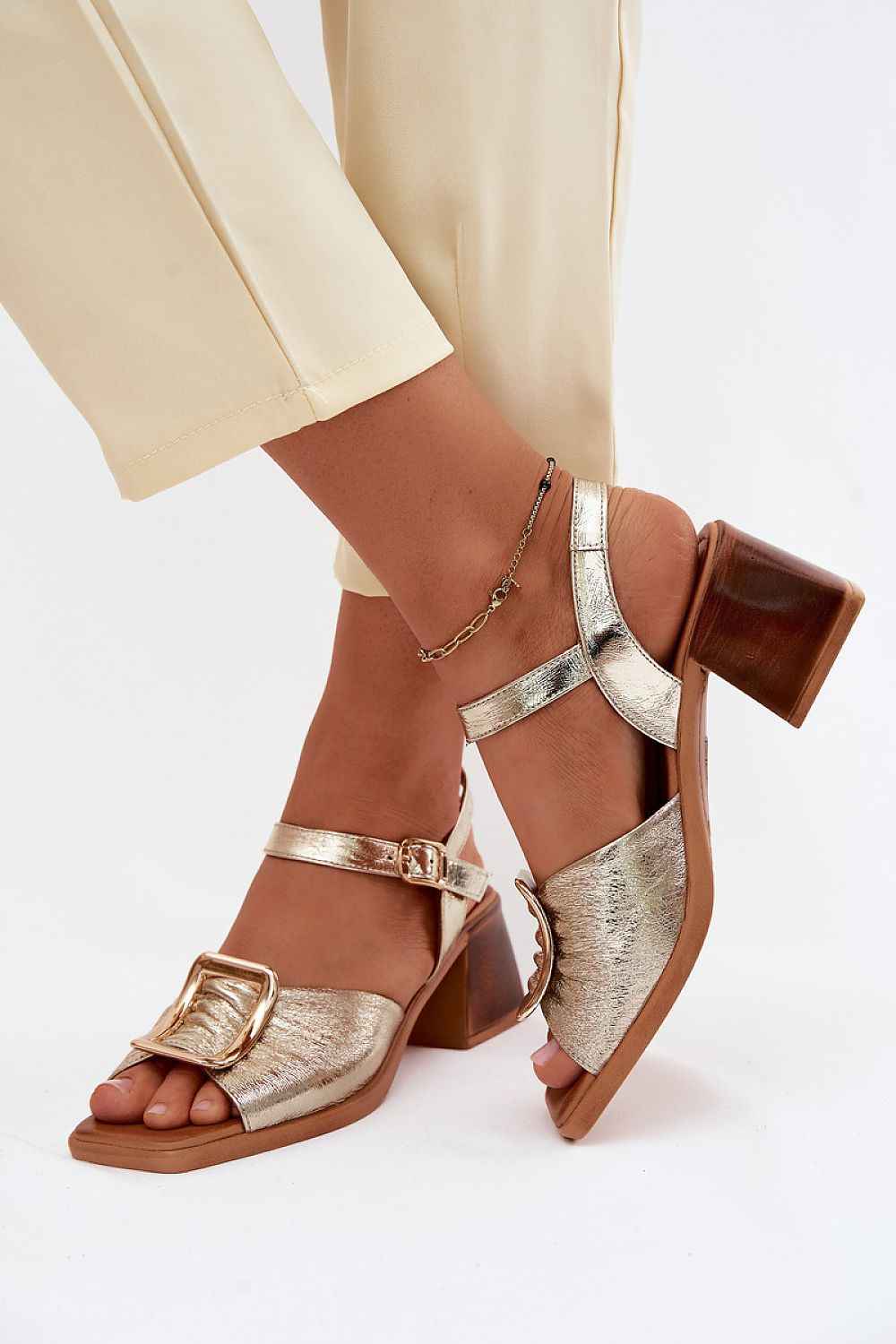 Sandales à talons Step in style