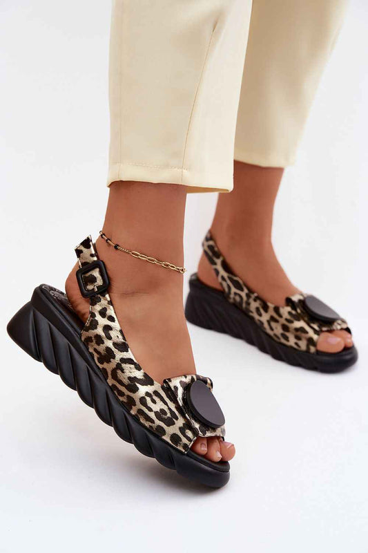 Cothurnes Step in style