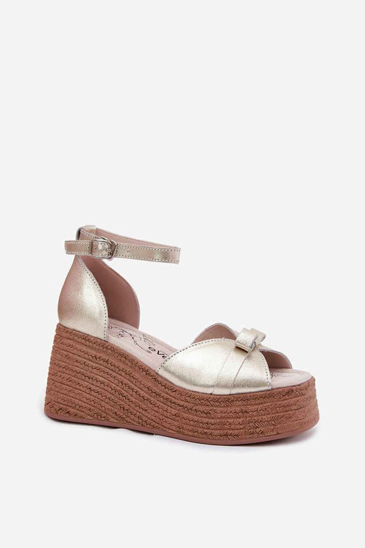 Cothurnes Step in style