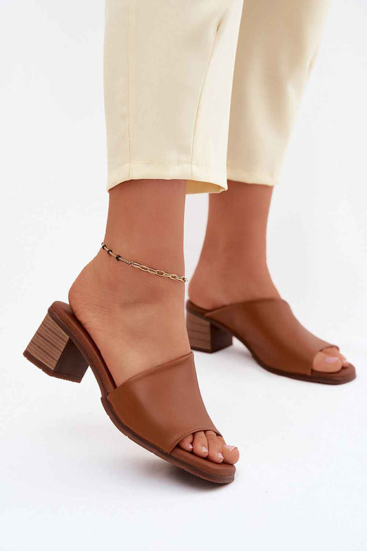 Des mules à talons Step in style