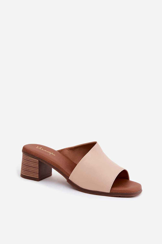 Des mules à talons Step in style