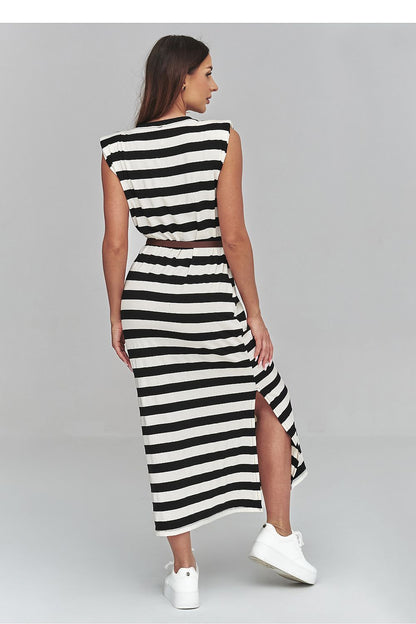  Robe de jour model 228312 Makadamia 