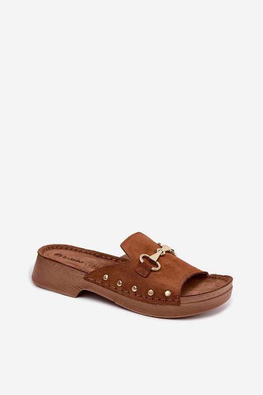 Clacquettes Step in style