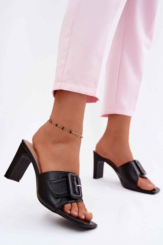 Des mules à talons Step in style