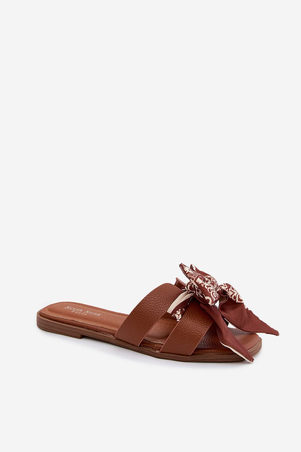  Clacquettes model 228790 Step in style 