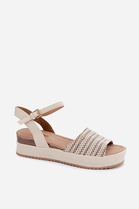 Cothurnes Step in style