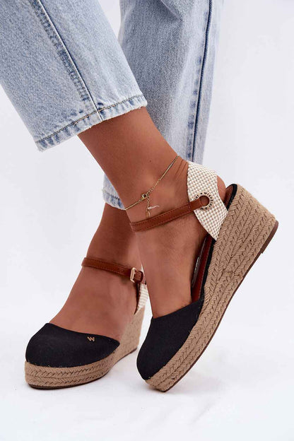 Cothurnes Step in style