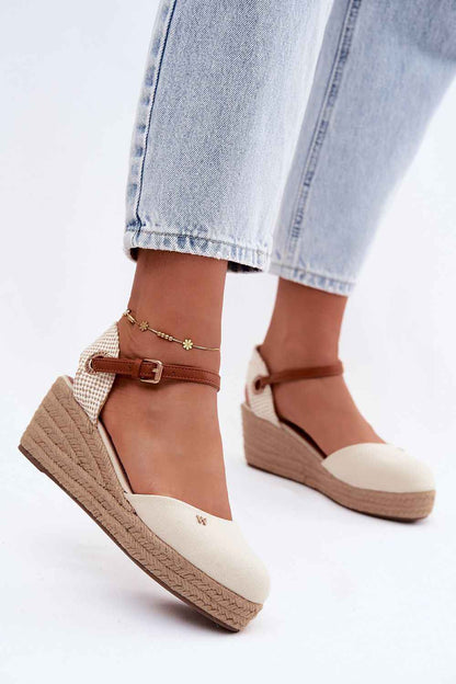 Cothurnes Step in style